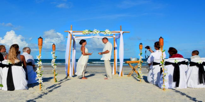 Florida beach weddings- make your Special moments magical